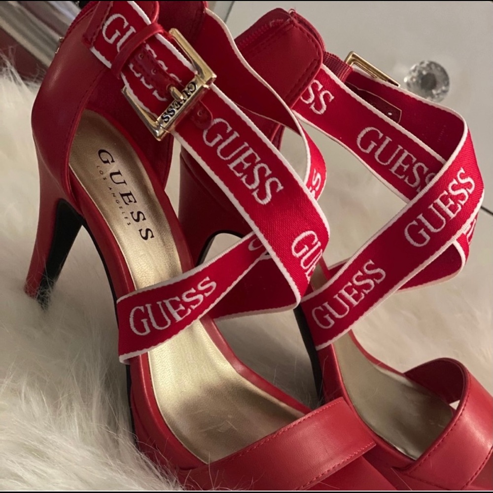 GUESS high heels 👠